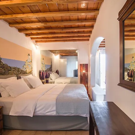 Psarou Heights Villa *